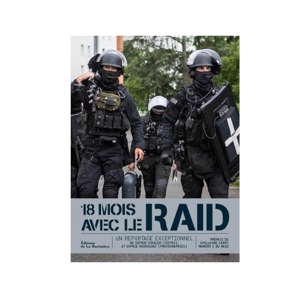 LIVRE 18 MOIS AVEC LE RAID